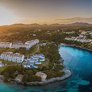Θέρετρο Ikos Porto Petro, Portopetro